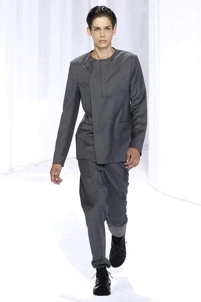 Look 36